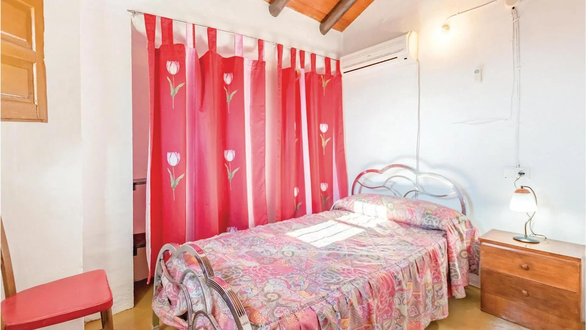 Lovely Home In Iznajar With House A Mountain View Fuentes de Cesna