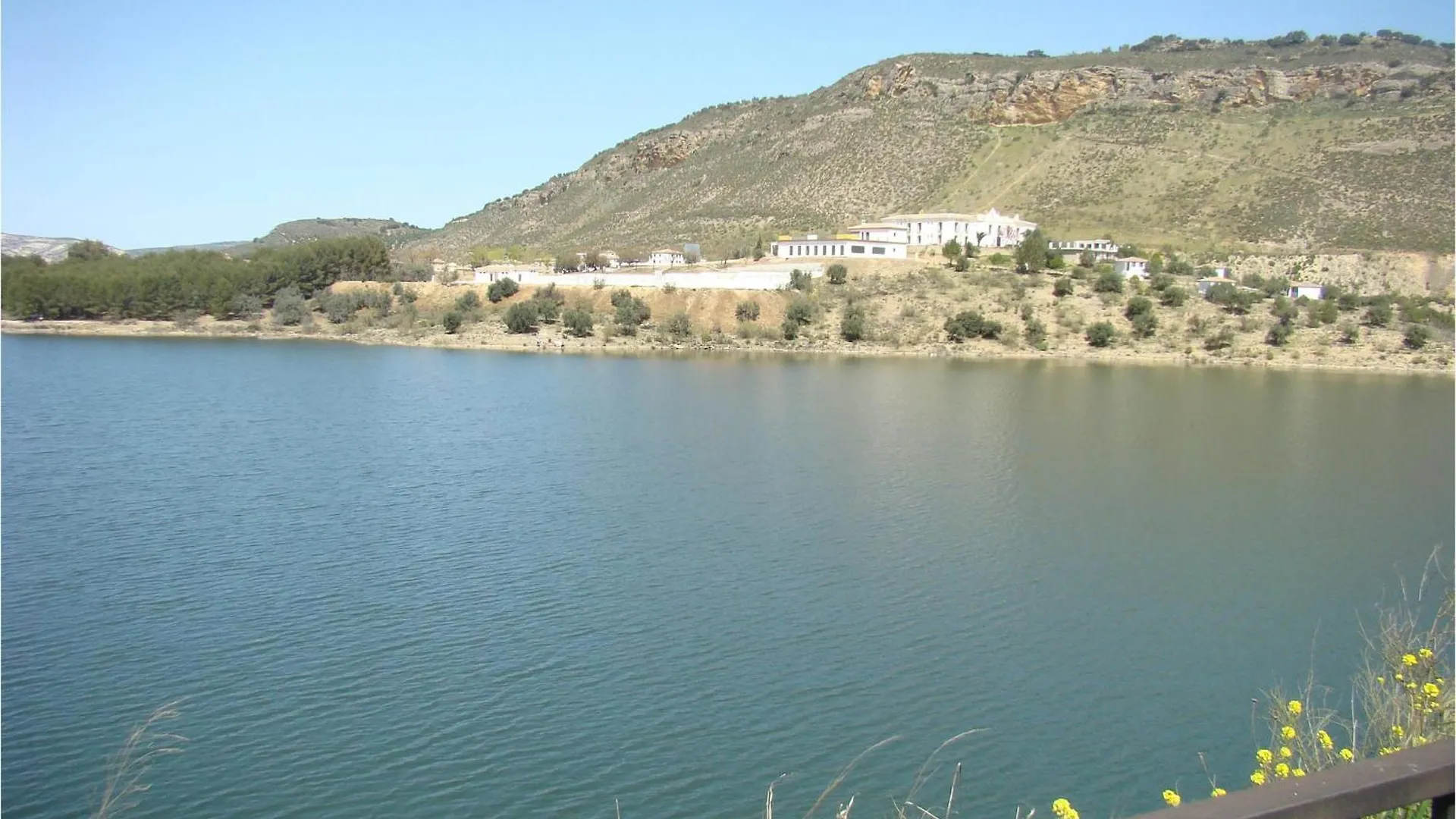 Lovely Home In Iznajar With House A Mountain View Fuentes de Cesna Holiday home