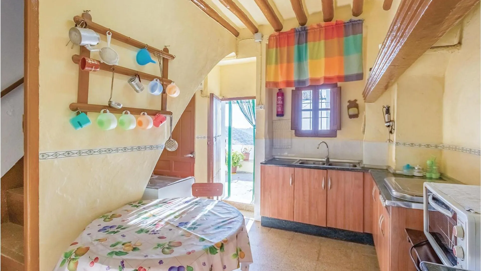 Lovely Home In Iznajar With House A Mountain View Fuentes de Cesna Holiday home