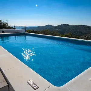 Holiday home Cortijo Chaparro Near Iznajar, Fuentes de Cesna